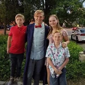 Meet your Posher, Andrea